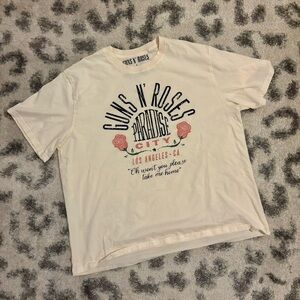• guns ‘n roses tee •